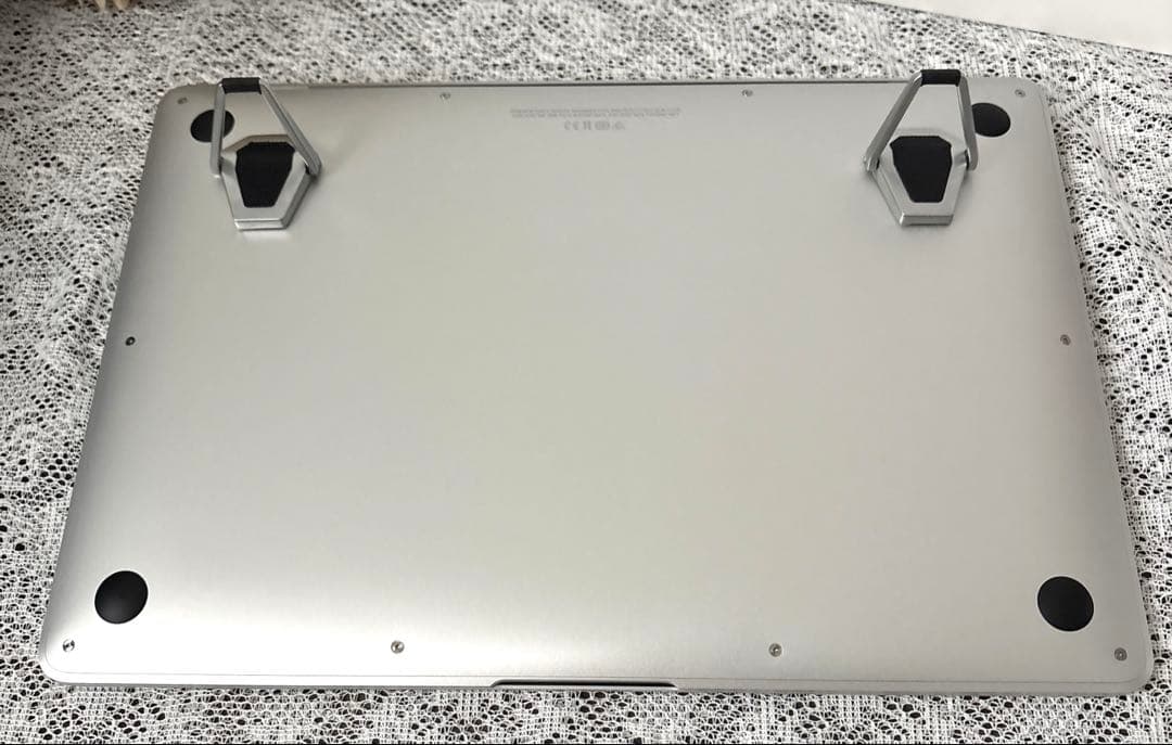 【美品・2023年購入】MacBook Air M1 シルバー