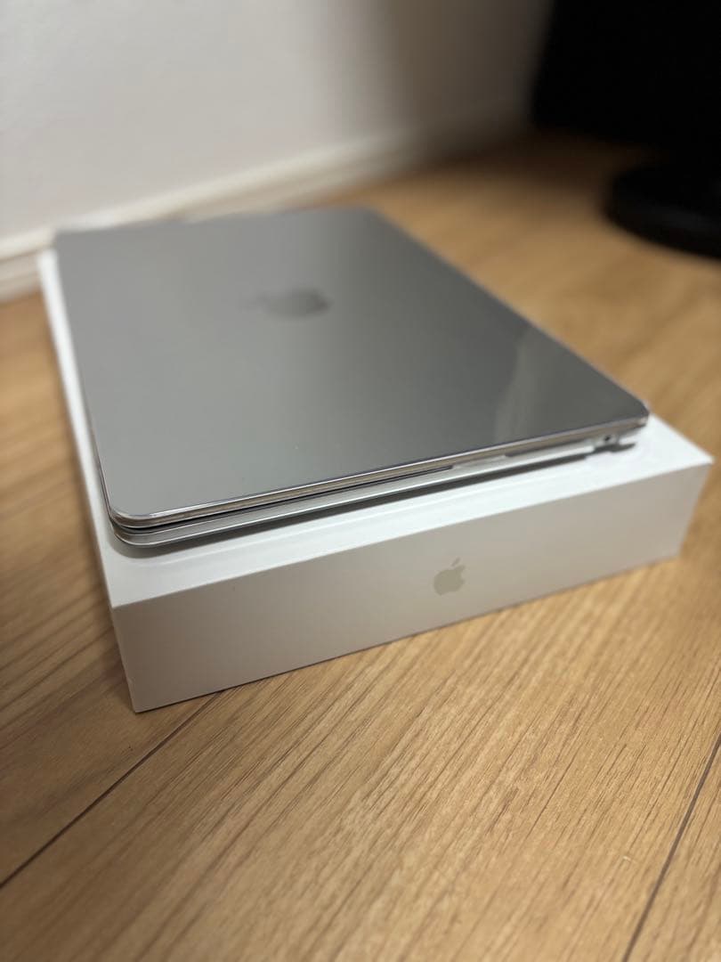 MacBook本体 SaitamaMacBook Air M2 13.6 8GB/256GB