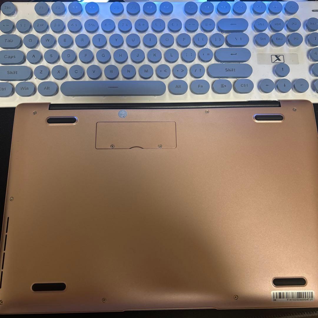 ゴールド ノートPC 日本語配列