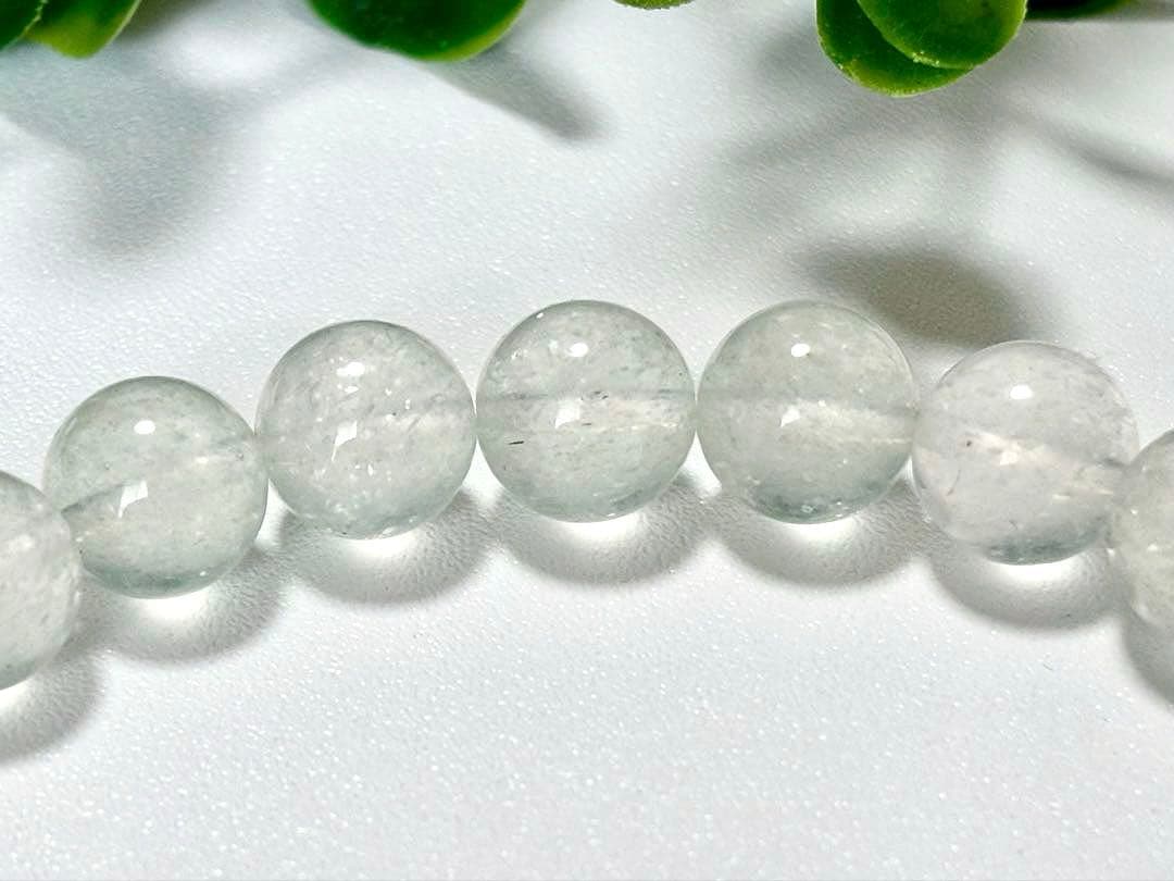 究極品質　無限のエネルギーを宿した蒼き太陽　幻のホワイトグリーンサンストーン