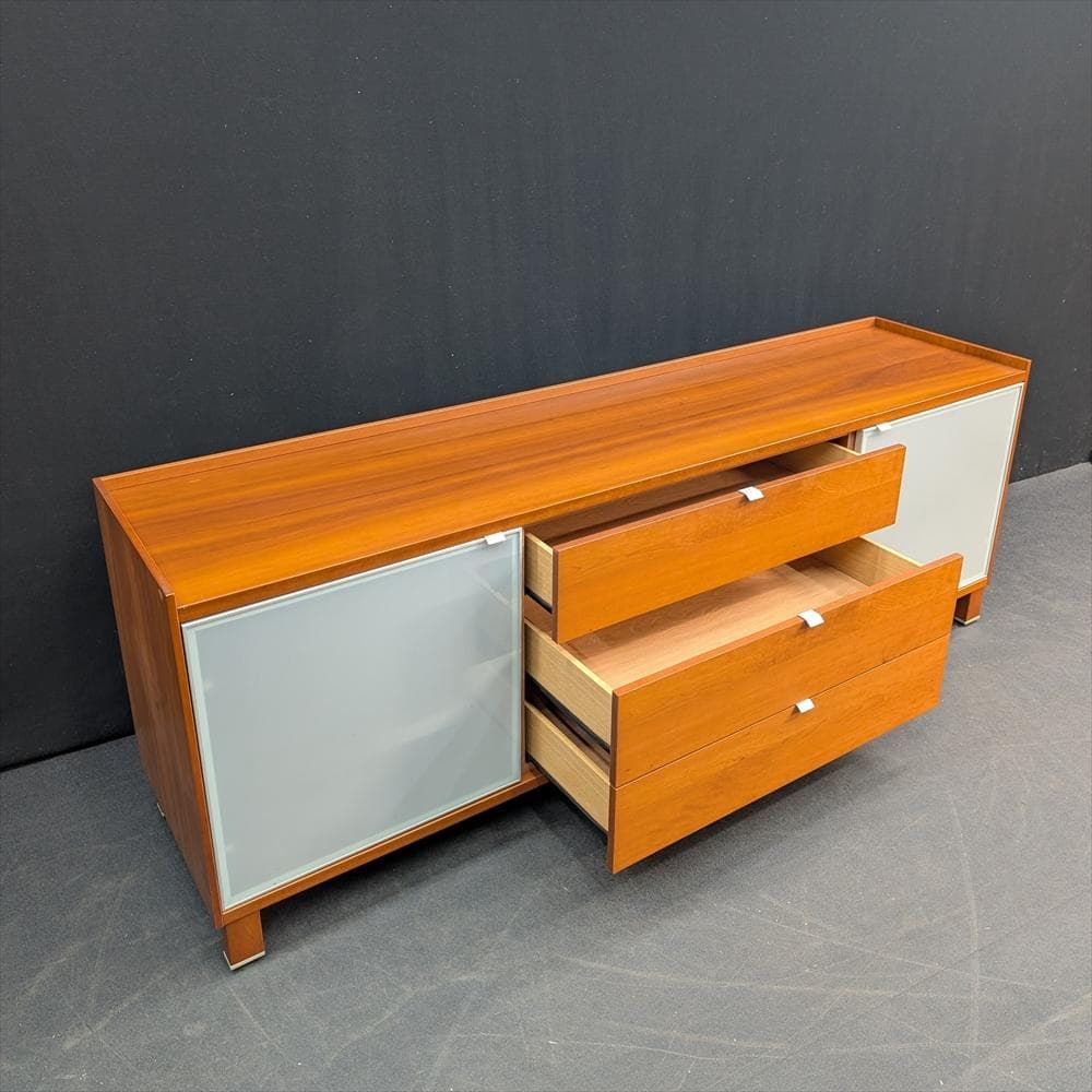 美品　カリガリス　サイドボード　リビングボード　キャビネット　飾り棚　イタリア