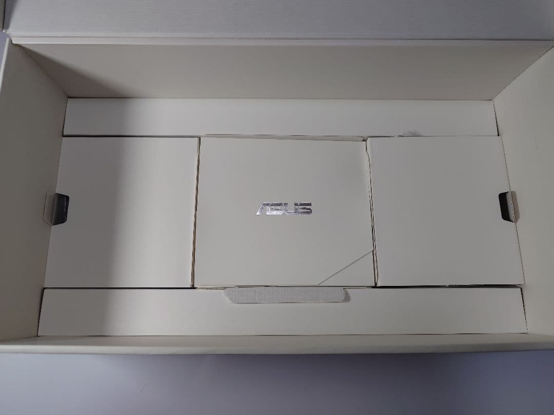 ROG STRIX GAMING GeForce RTX 4090 OC 白