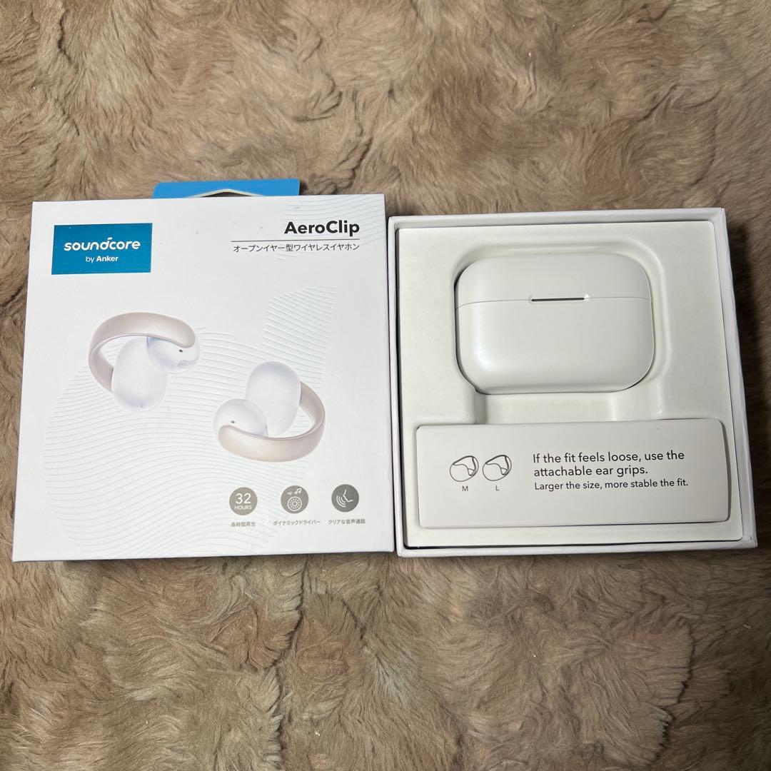 Soundcore by Anker AeroClip ホワイト＆ゴールド