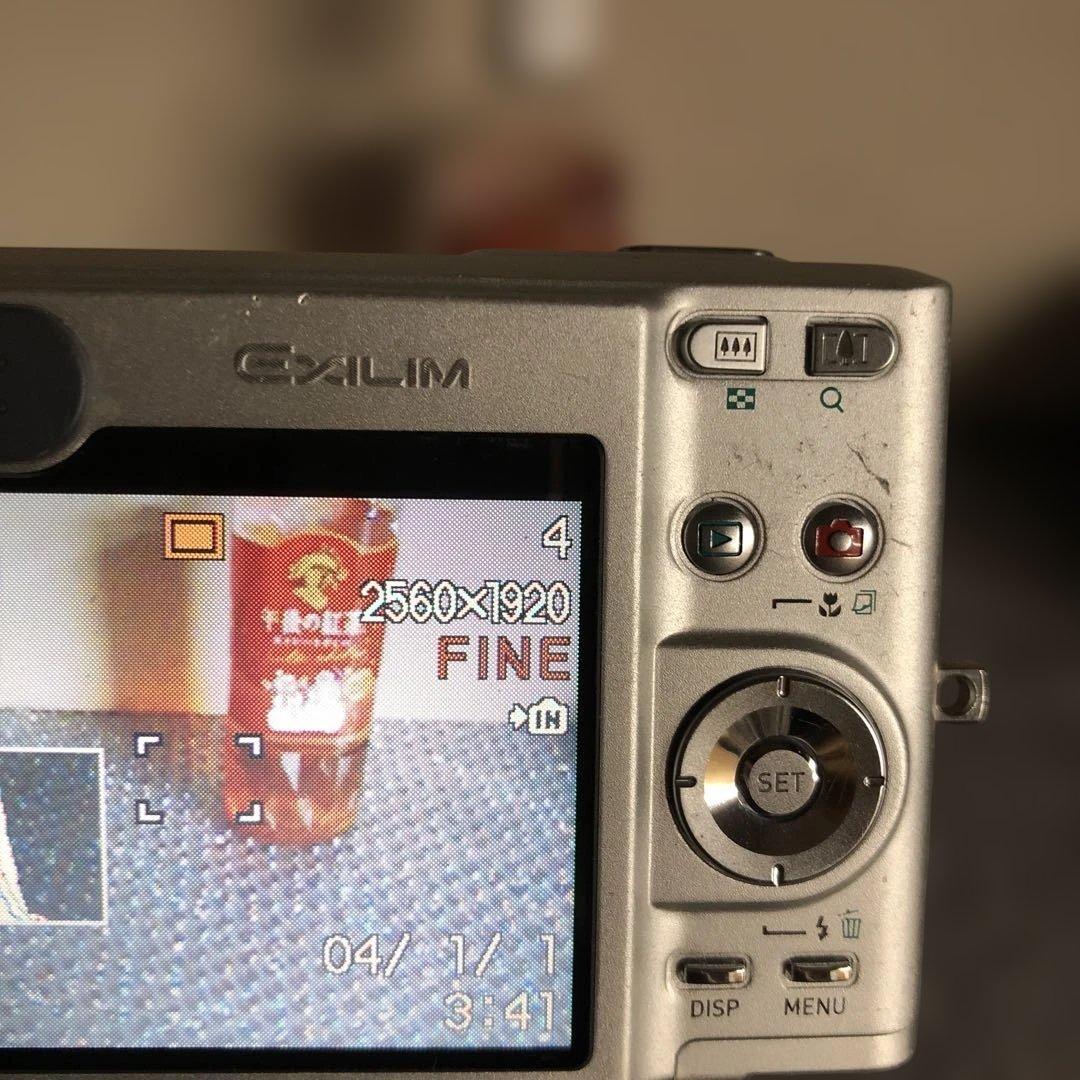① CASIO EXILIM 5.0メガピクセル デジタルカメラ EX-Z55