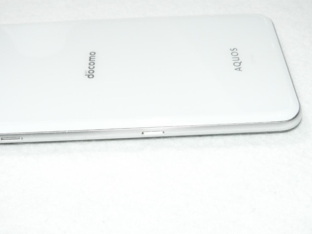 SHARP AQUOS R3 SH-04L docomo ホワイト SIMフリー