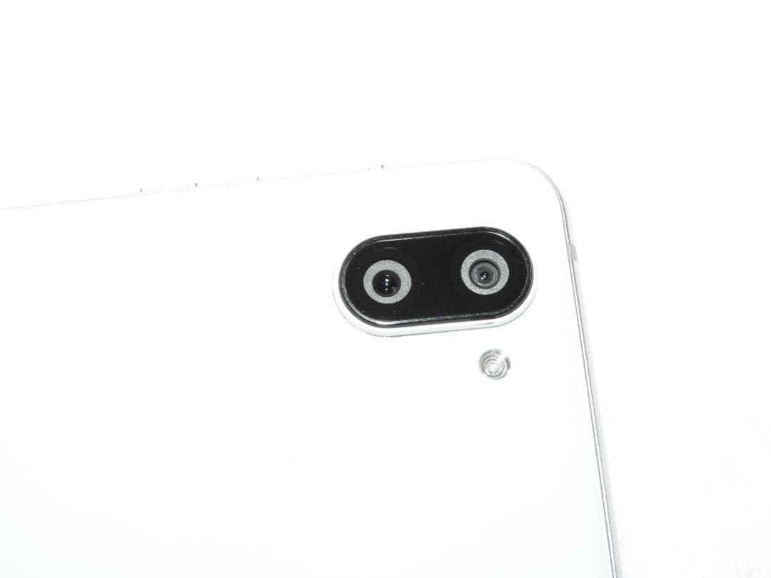 SHARP AQUOS R3 SH-04L docomo ホワイト SIMフリー