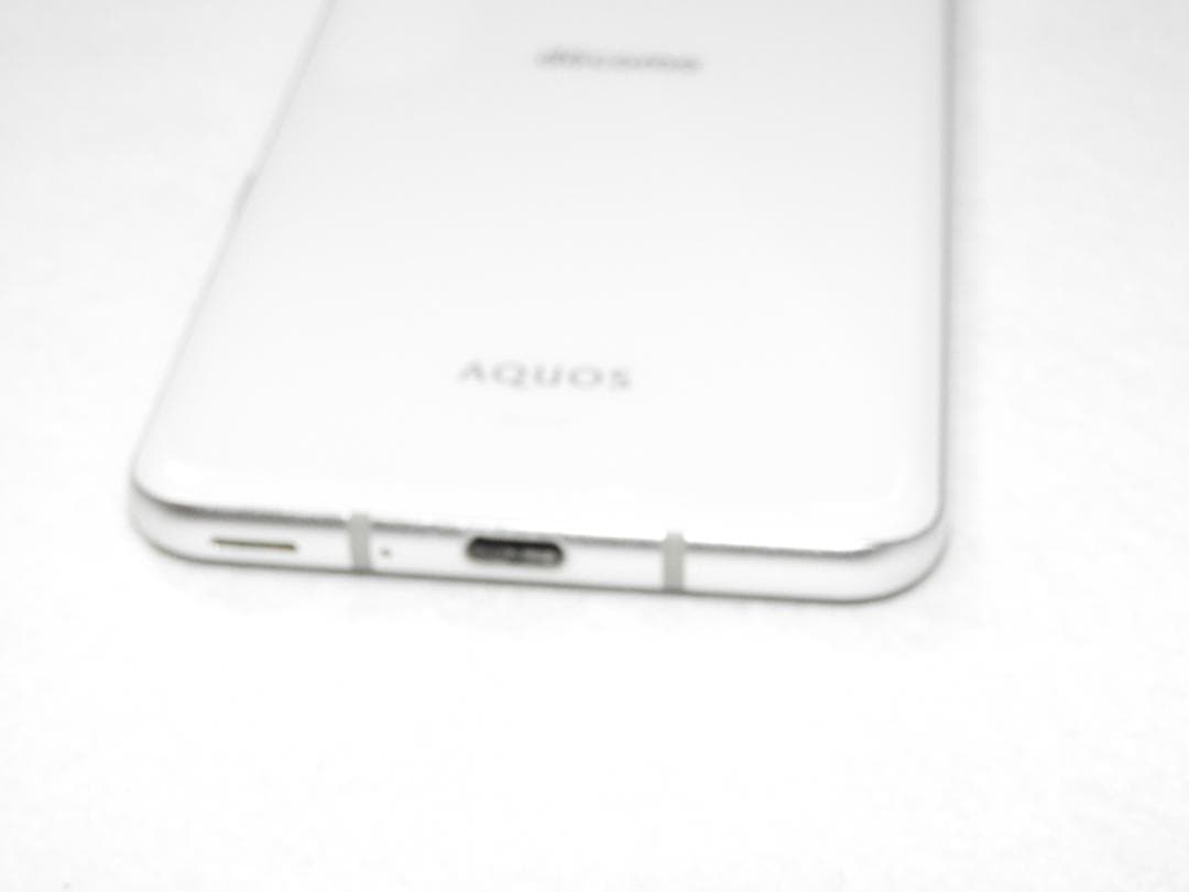SHARP AQUOS R3 SH-04L docomo ホワイト SIMフリー
