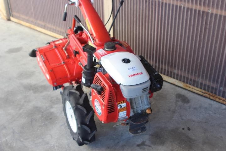 管理機・耕運機　ヤンマー　MK8　7馬力　汎用管理機　A9213