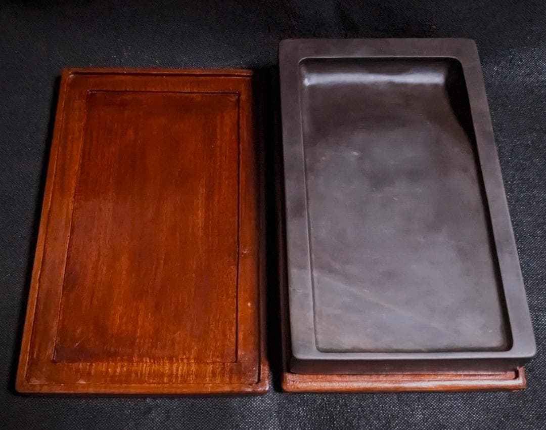 【端渓硯】◆波紋・火捺・魚脳凍・金線の紫黒美石◆約十吋大型◆唐木天地蓋◆坑仔巌