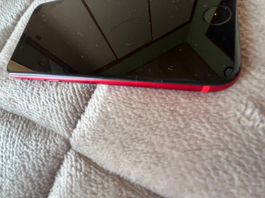 iPhone8 RED SIMフリー 美品