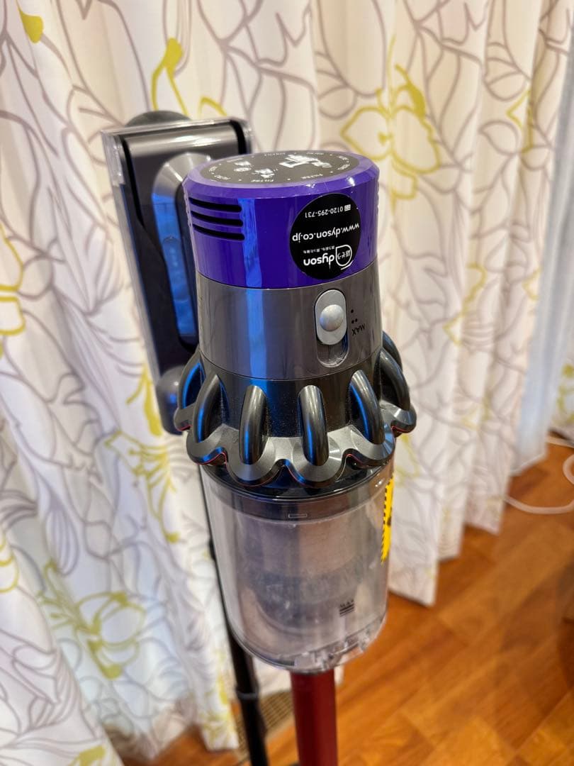 Dyson ダイソン　スティッククリーナー SV12 本体
