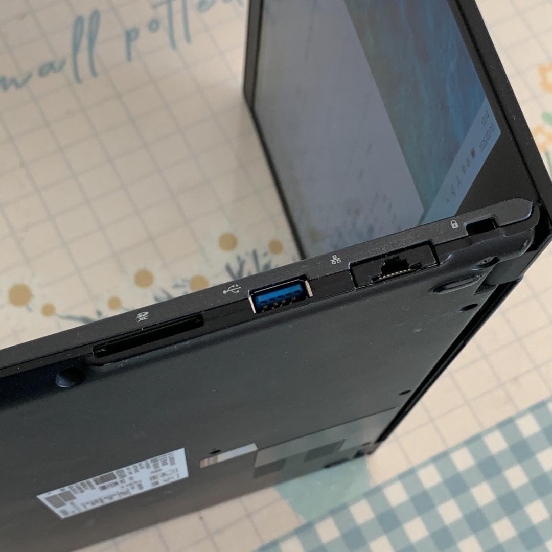 F08A【超軽量】富士通 フルHD/i5第7世代/8GB/SSD128GB e
