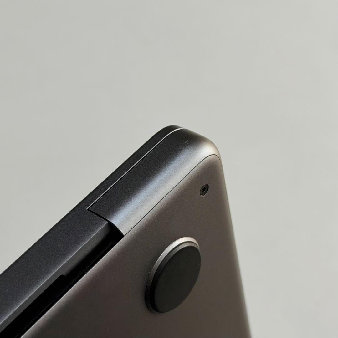 MacBook Pro 2021 14インチ M1 Pro 1TB 本体