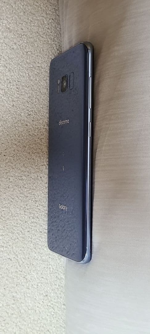docomo Galaxy S8 本体