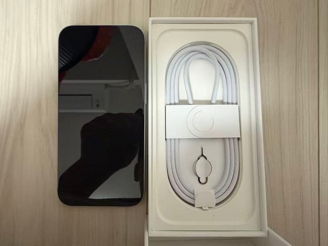 iPhone 16 128GB ホワイト SIMフリー