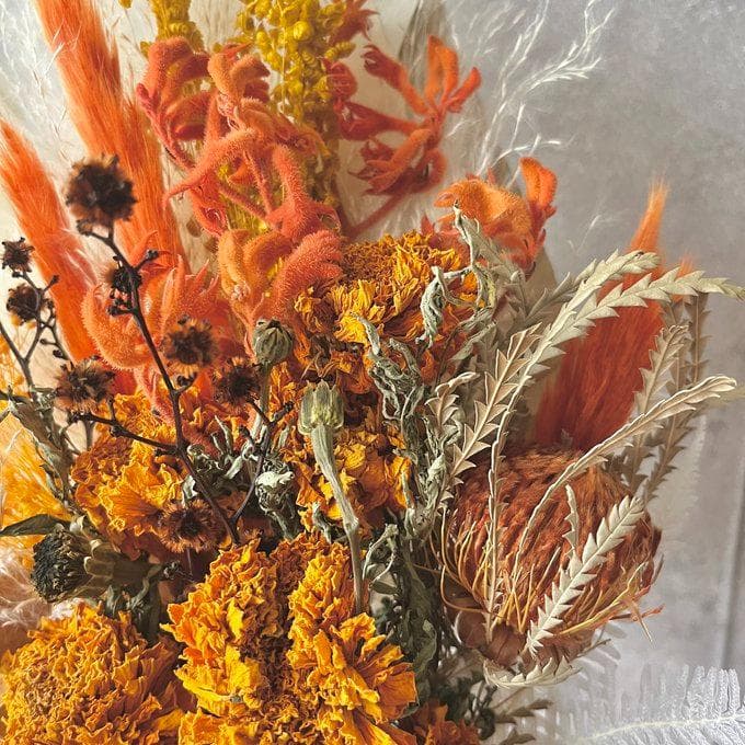 2025新作　鮮やかな橙色のスワッグ（ブーケ） L　　再販