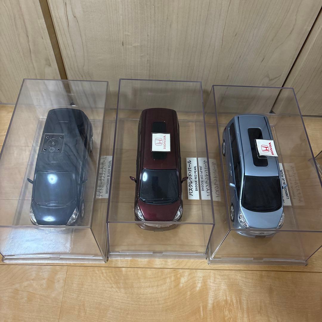 ホンダ　ステップワゴン　サンプルミニカー　3台セット　カラーサンプル