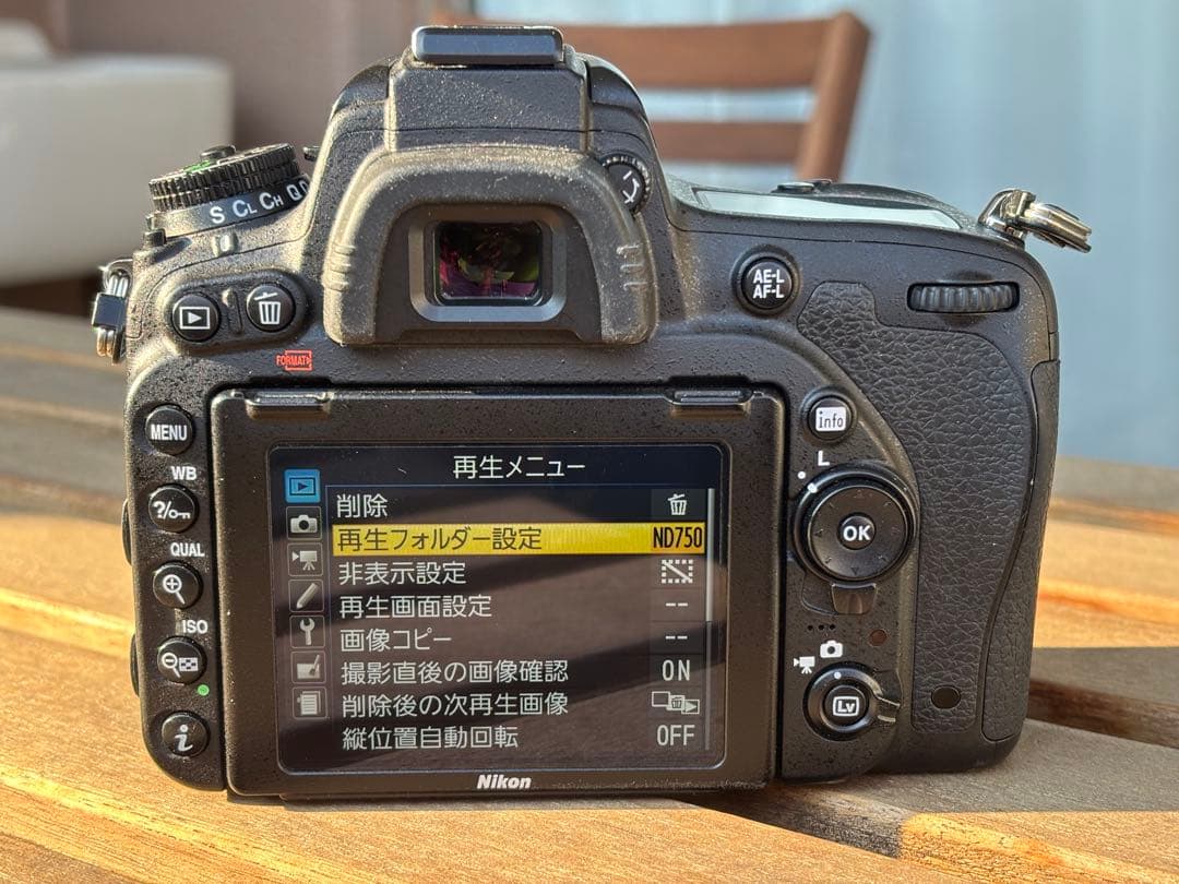 Nikon D750 デジタル一眼レフカメラ+MB-16 縦位置撮影用付き
