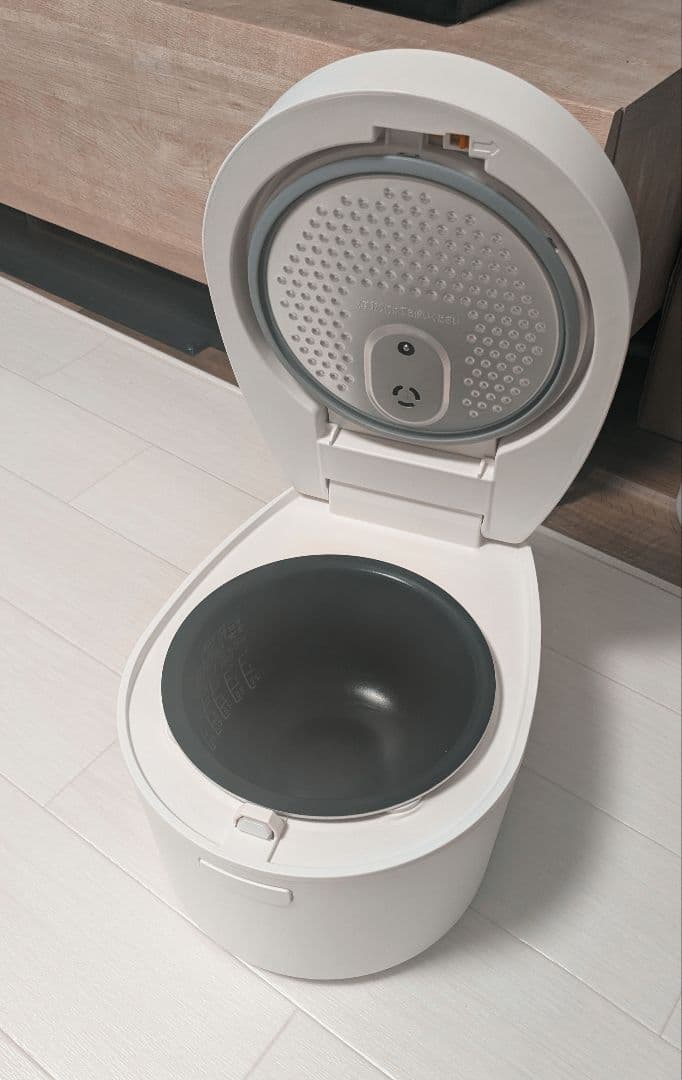 アイリスオーヤマ 炊飯器 3合 IH式 ホワイト RC-IL30-W