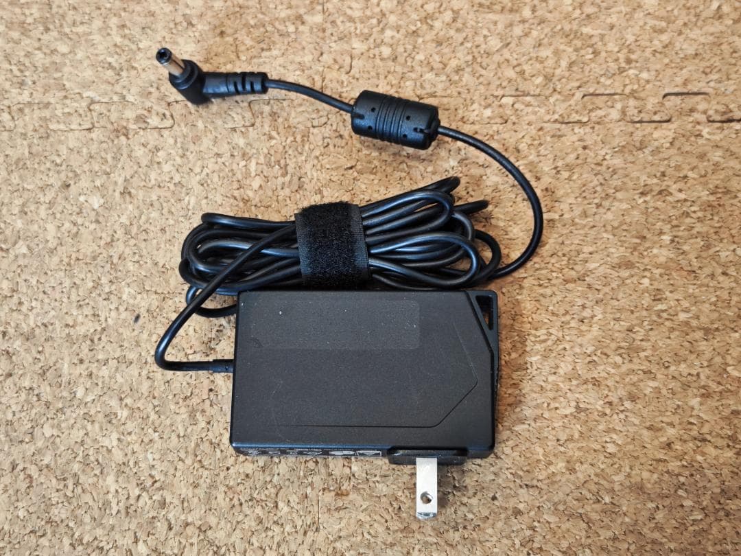 ミニPC NUC6CAY CeleronJ3455 Mem4G eMMC32G