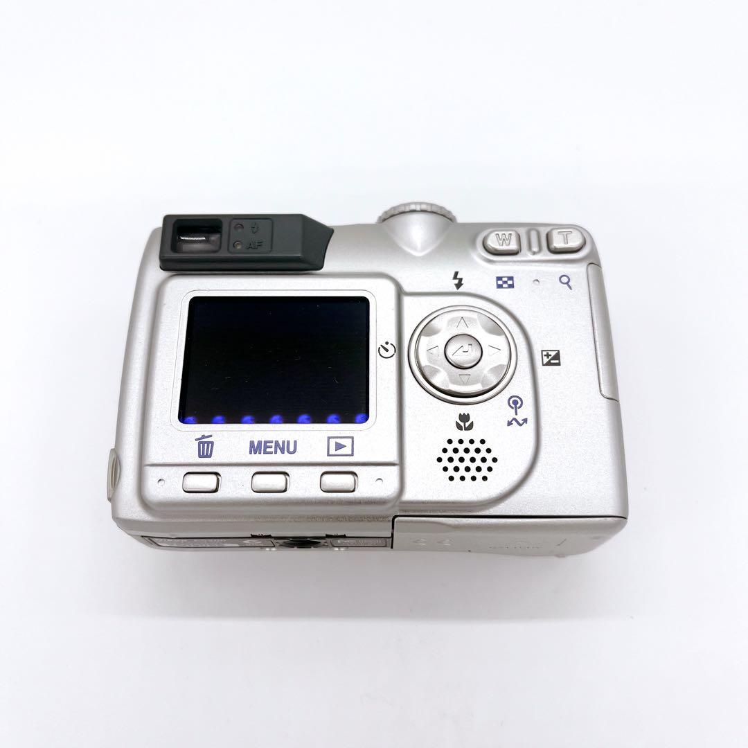 Nikon COOLPIX 5200 シルバー コンパクトデジタルカメラ　箱付