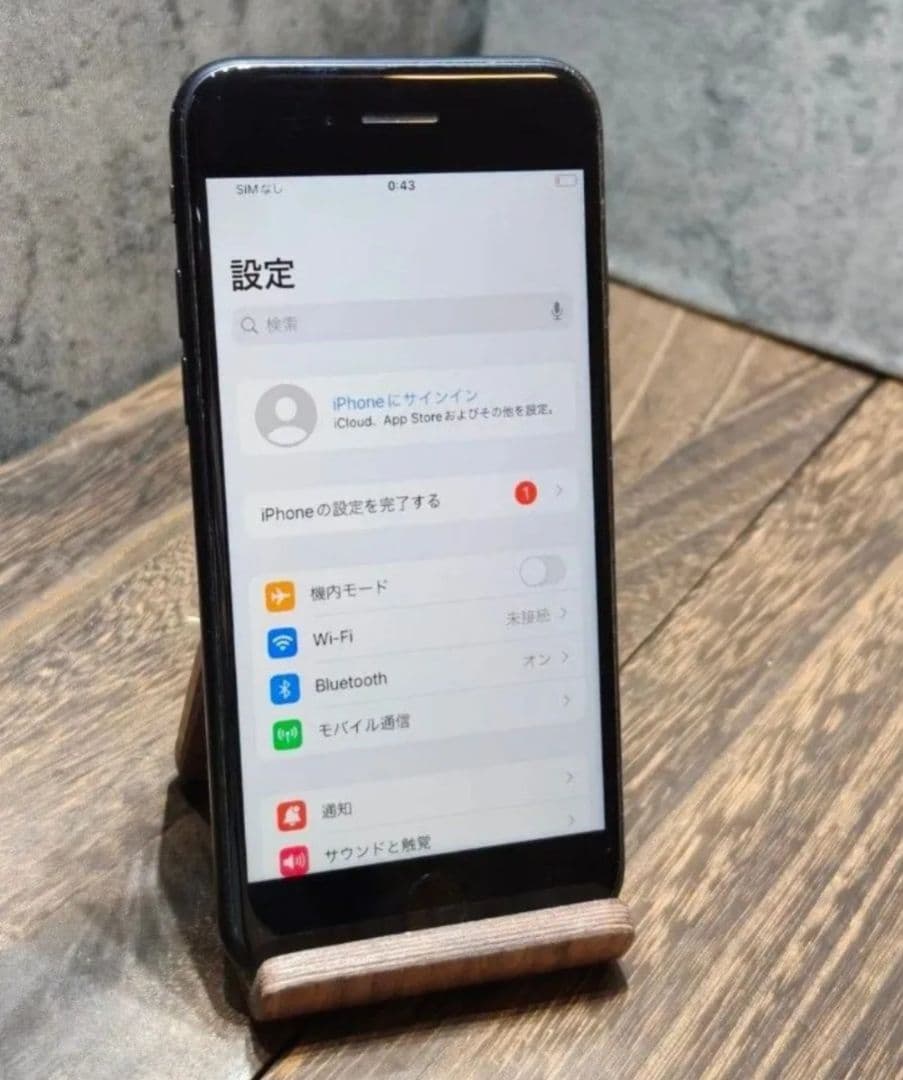 iphone se2 第二世代 128GB SIMフリー スマホ