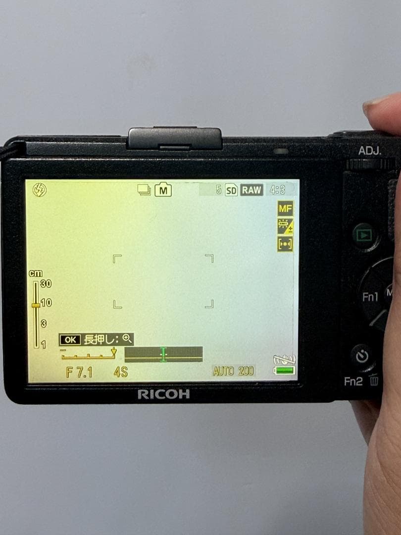 ＜1120＞ショット数極小 極上品 RICOH GR DIGITAL IV