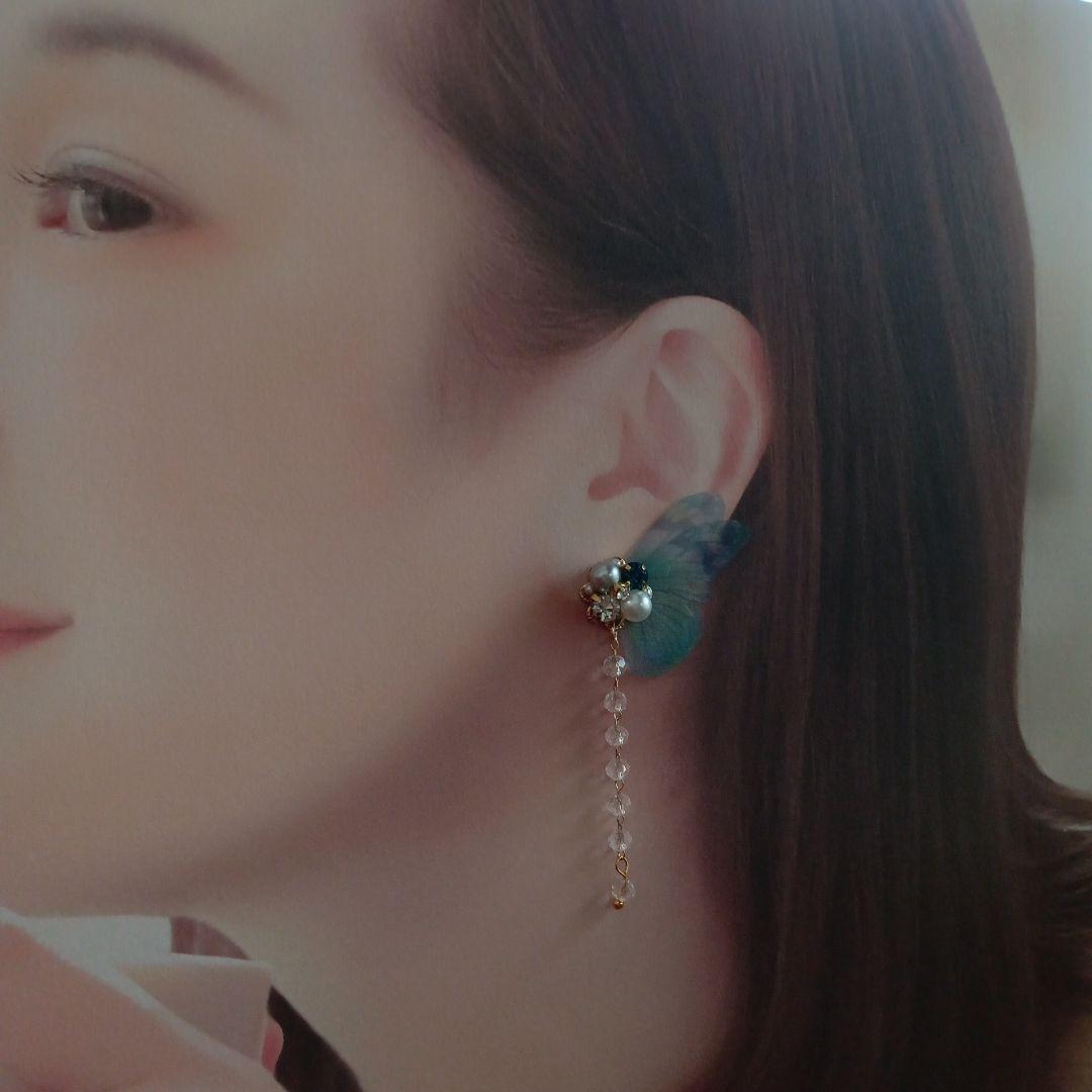 ♡ハンドメイド♡ビジューピアスorイヤリング№390シフォンバタフライ
