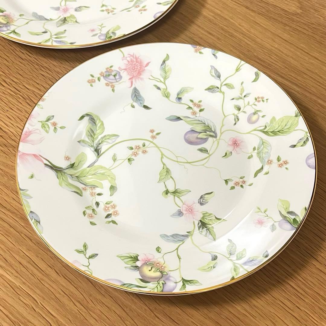 新品！ウェッジウッド スイートプラム 3点セット　ペア