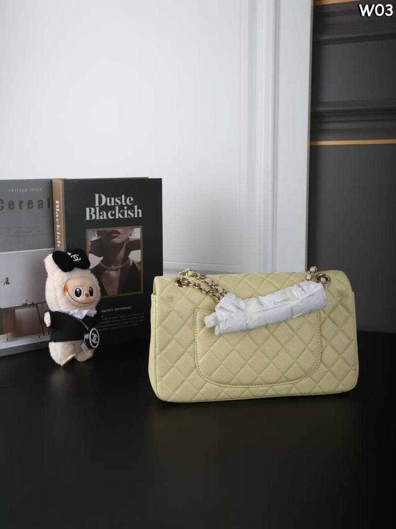 即日発送します シャネル CHANEL キャビアスキン ショルダーバッグ 25