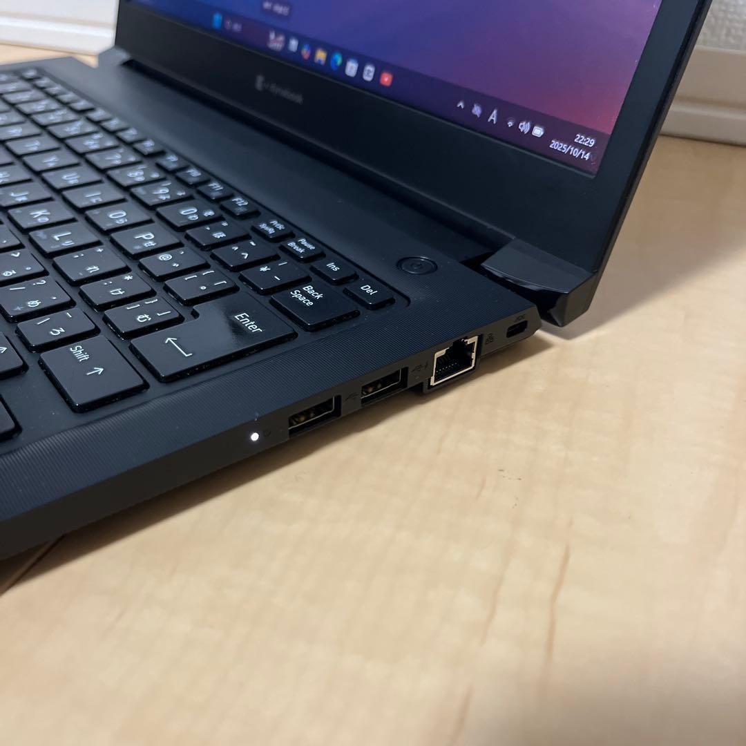 Core i5 第8世代 Dynabook ノートパソコン SSD