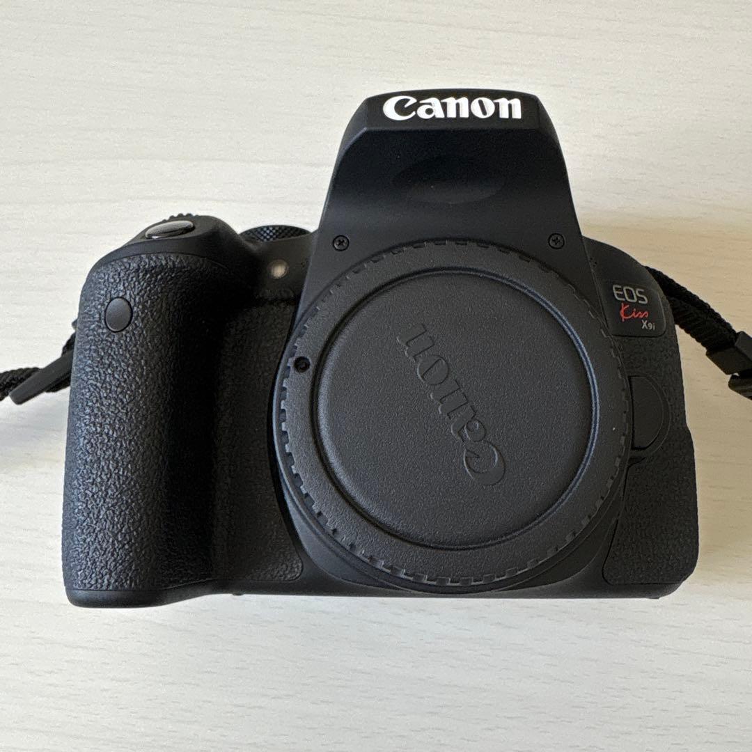 Canonキャノン EOS KISS X9i ダブルズームキット
