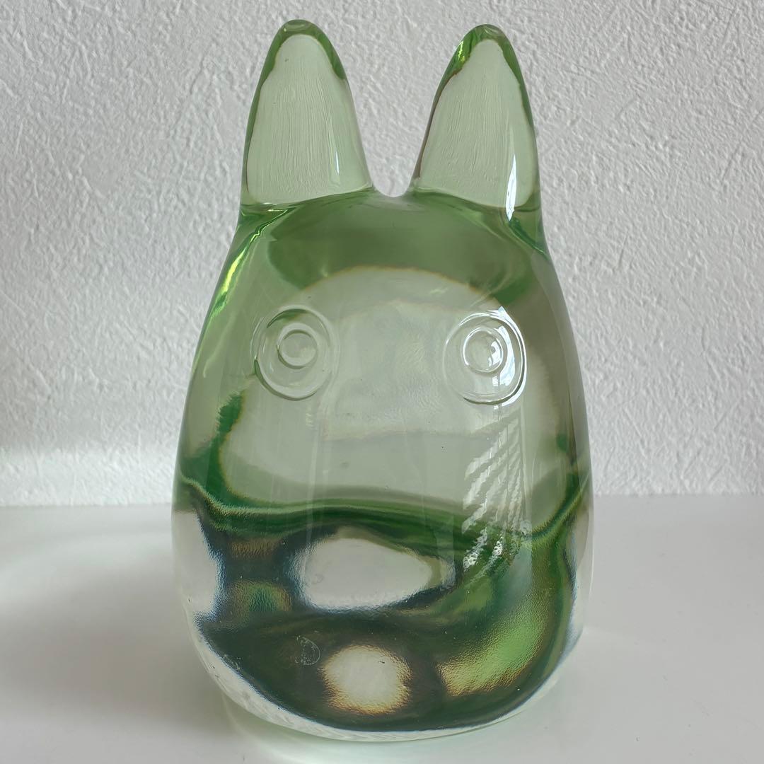 とうめいな小トトロ きみどり