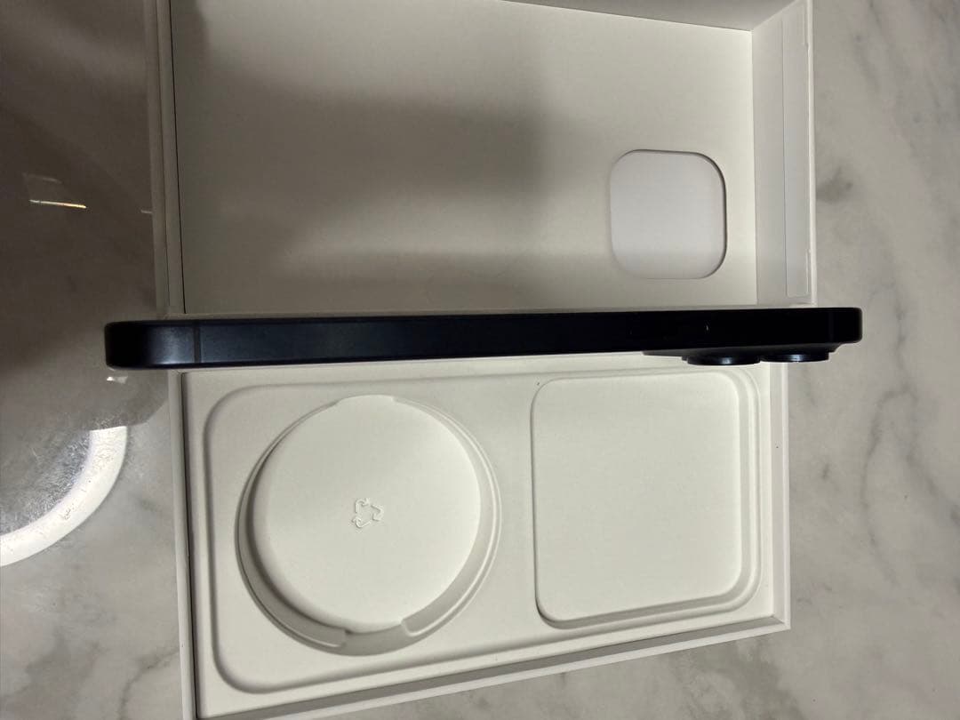 【美品・完動】iPhone 15 Pro Max ブルーチタニウム256GB