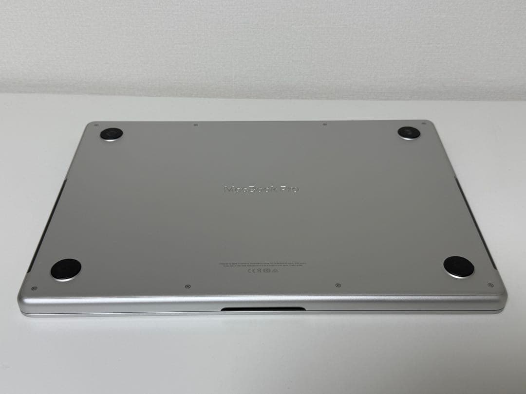 Apple MacBook Pro 14インチ M1 Pro 32GB 1TB