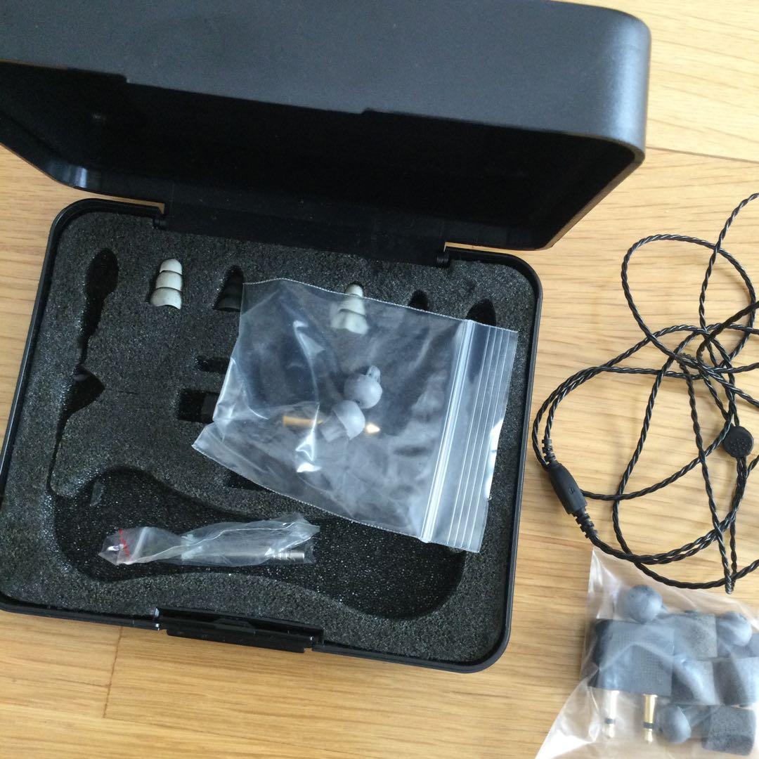 Westone 4R有線イヤホン 交換可能イヤーチップ付