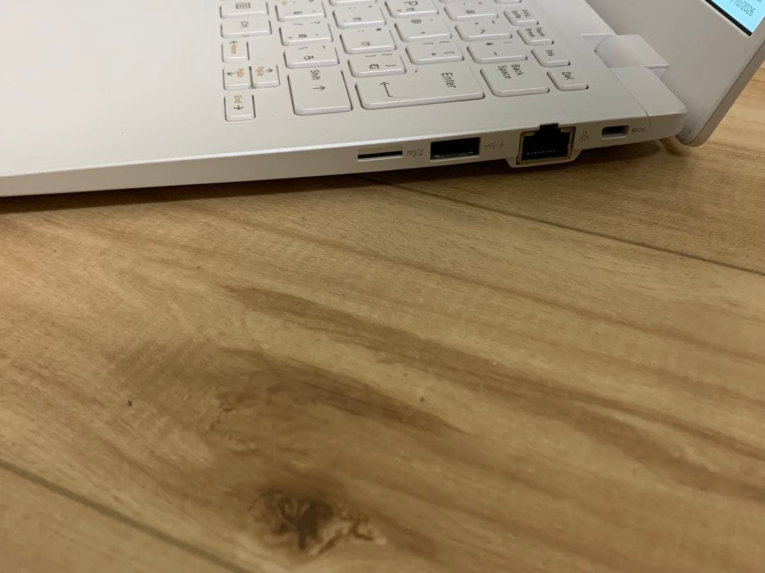 東芝13.3インチ 第11世代 DynabookノートPC X180 2in1