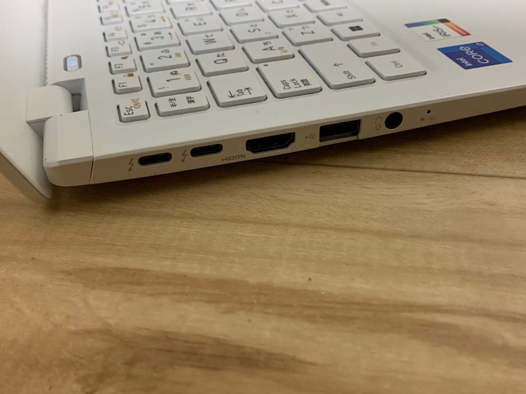 東芝13.3インチ 第11世代 DynabookノートPC X180 2in1