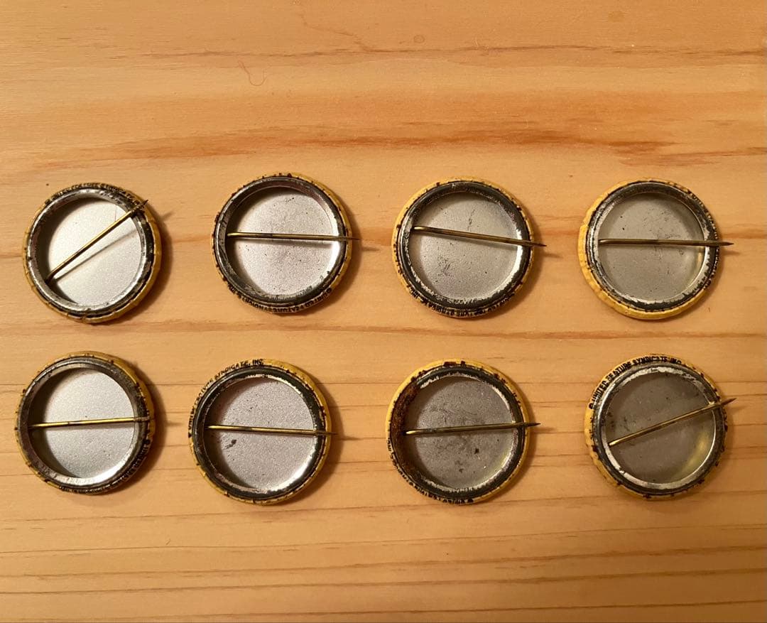 【希少】60's ビンテージピーナッツ缶バッチ　ピンバッジ