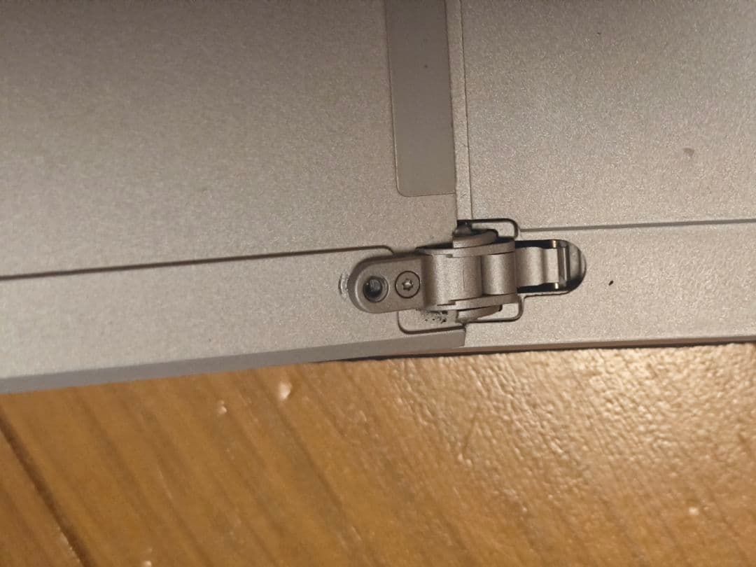 Surface Pro5 第5世代 タイプカバー充電器付き 動作良好 値下げ可