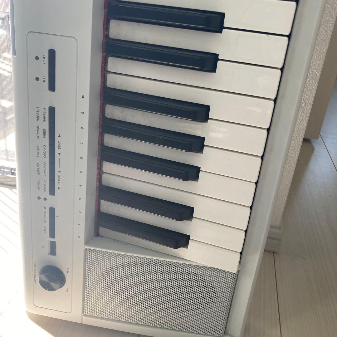 ヤマハ NP-12WH 電子キーボード 「piaggero」 61鍵盤