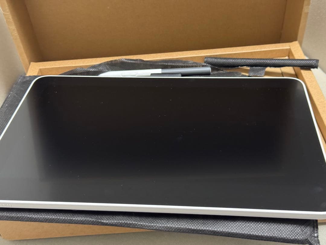 Wacom One 13 Touch 使用回数少なめ