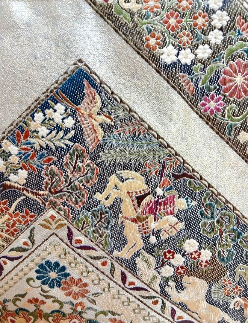 多彩な刺繍 バンブーハンドル トートバッグ