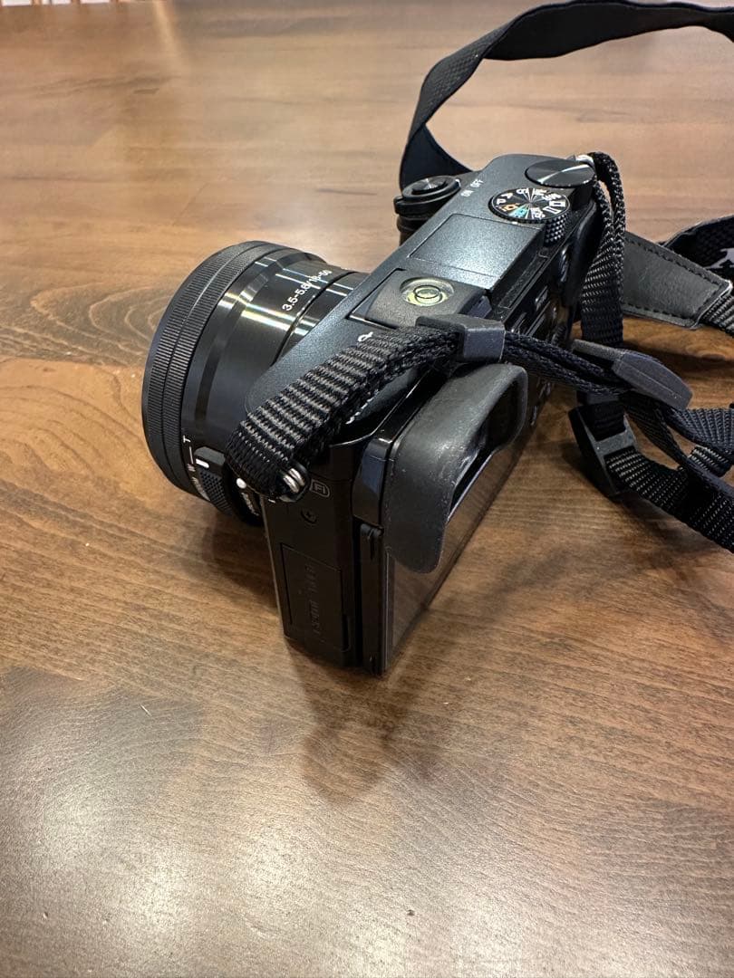 SONY α6000 ミラーレス一眼カメラ　ダブルズームレンズキット
