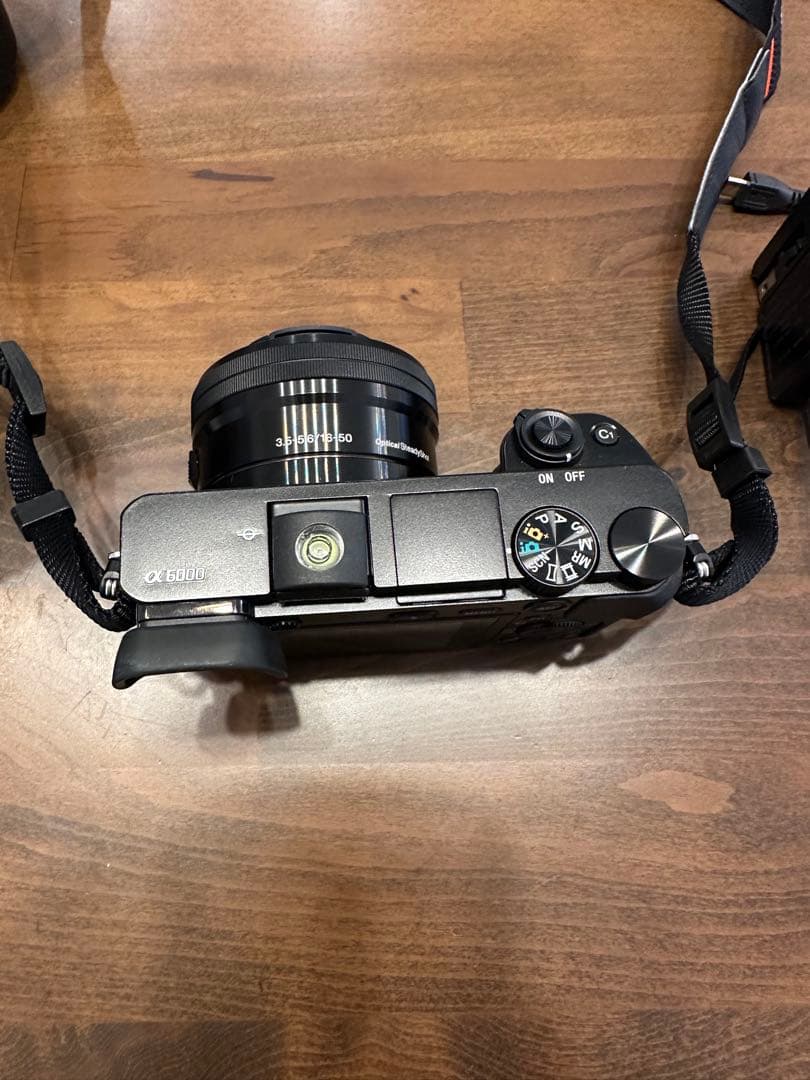 SONY α6000 ミラーレス一眼カメラ　ダブルズームレンズキット