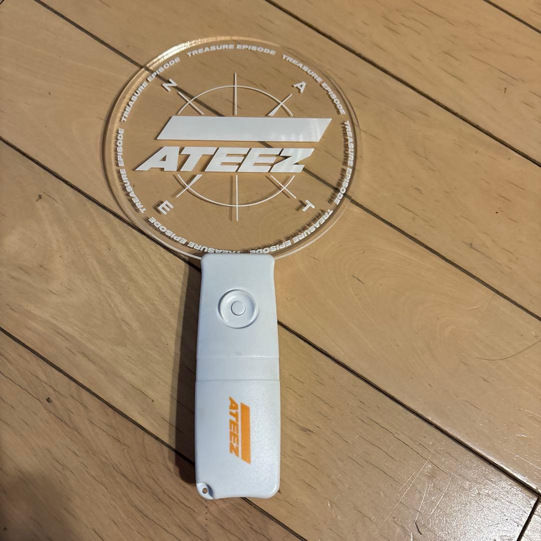 ATEEZ YUN HO うちわ×3 photoカード3枚 計6点セット