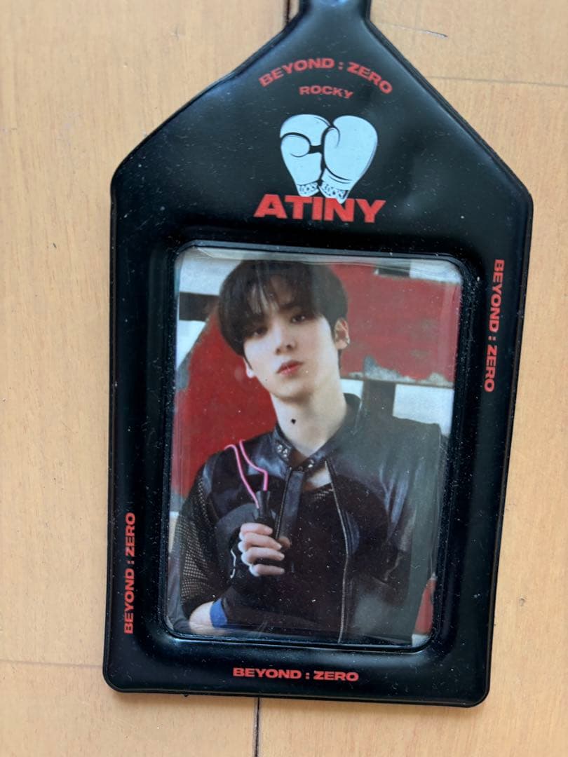 ATEEZ YUN HO うちわ×3 photoカード3枚 計6点セット