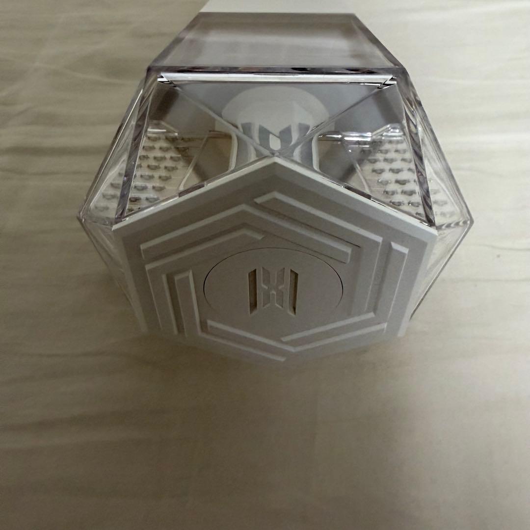 アイドル MONSTA X OFFICIAL LIGHT STICK VER.3