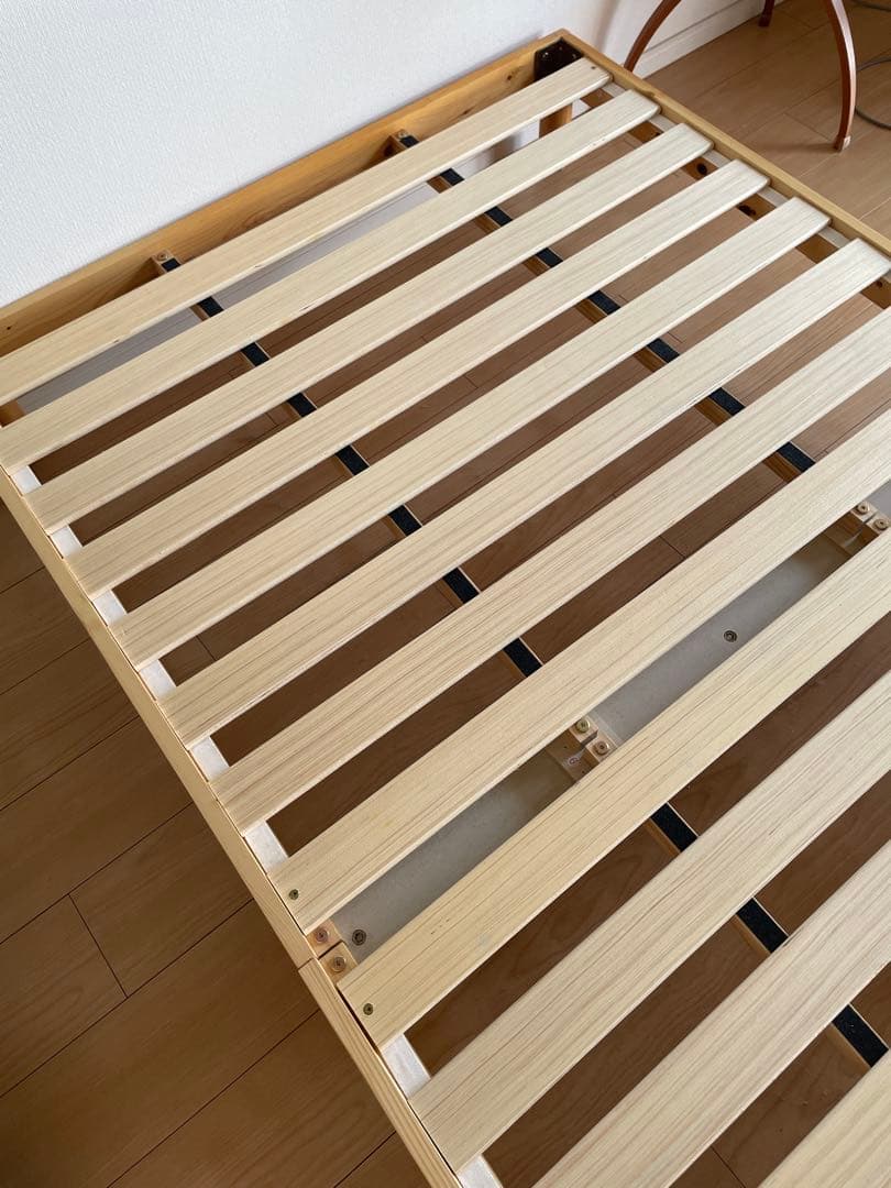 セミダブルベッドフレーム 天然木製 すのこ