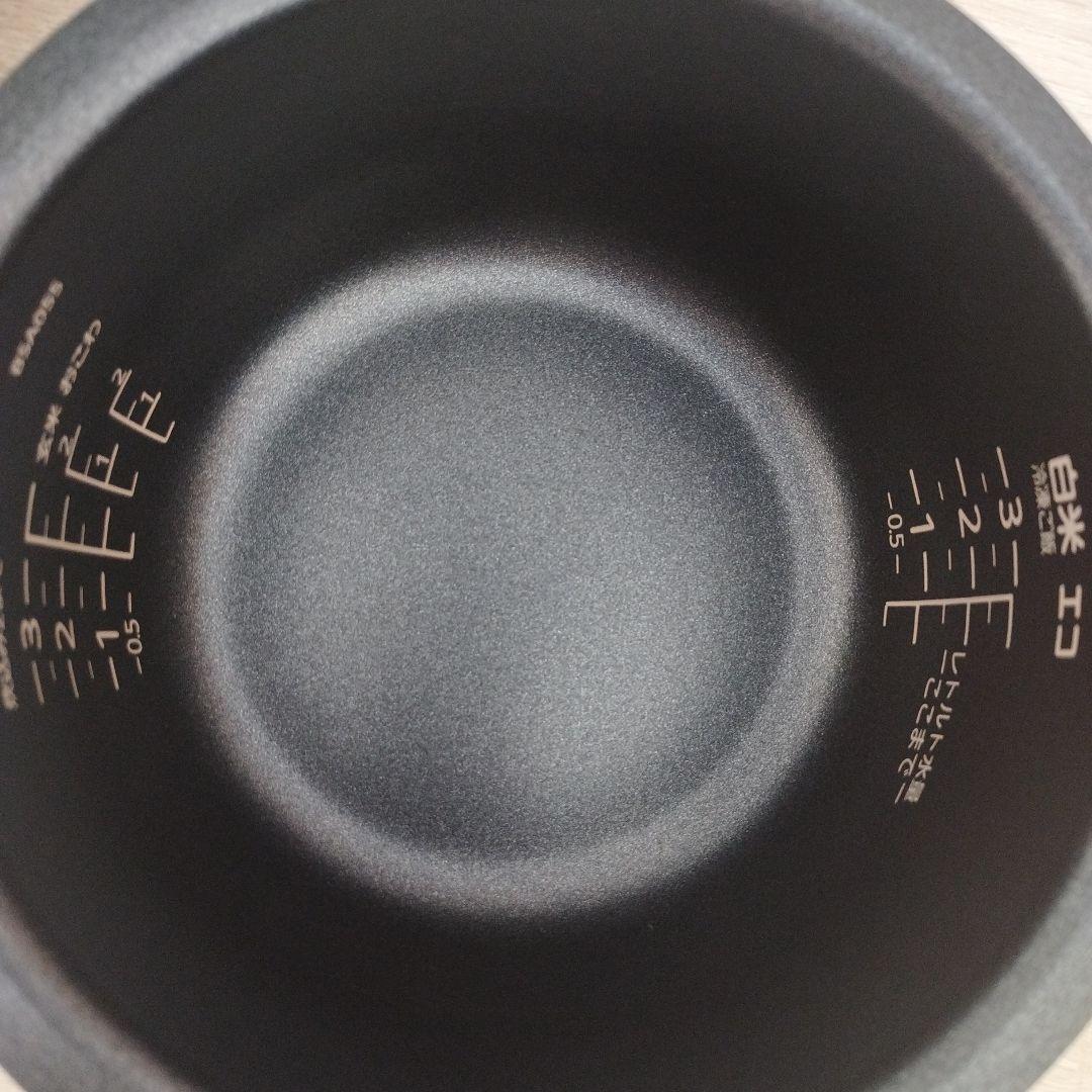 TIGER 炊飯器 黒 遠赤黒特厚釜　三合炊き